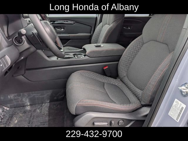 New 2026 Honda Pilot Sport image 13