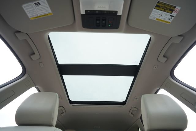 Used 2023 Nissan Rogue SL image 12