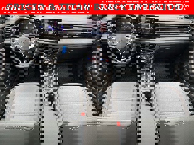 New 2025 Volkswagen Jetta SE image 2