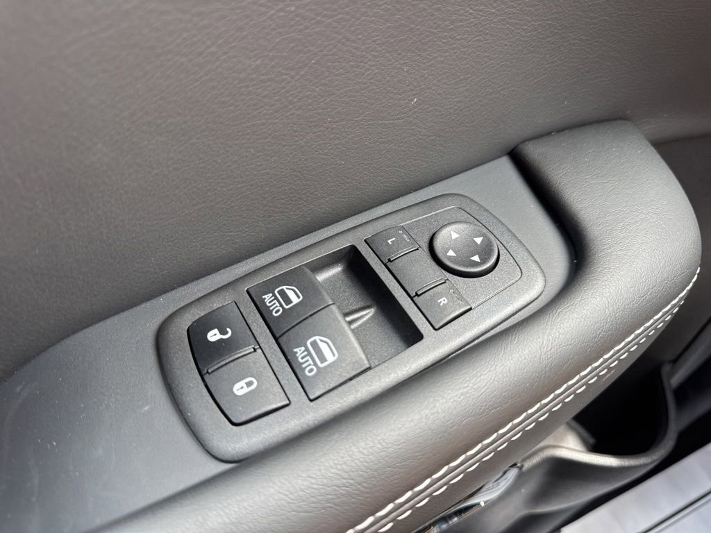 Used 2023 Dodge Challenger SRT Hellcat RWD image 23