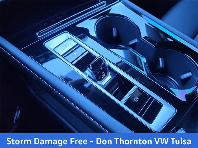 New 2026 Volkswagen Atlas Cross Sport SE image 23