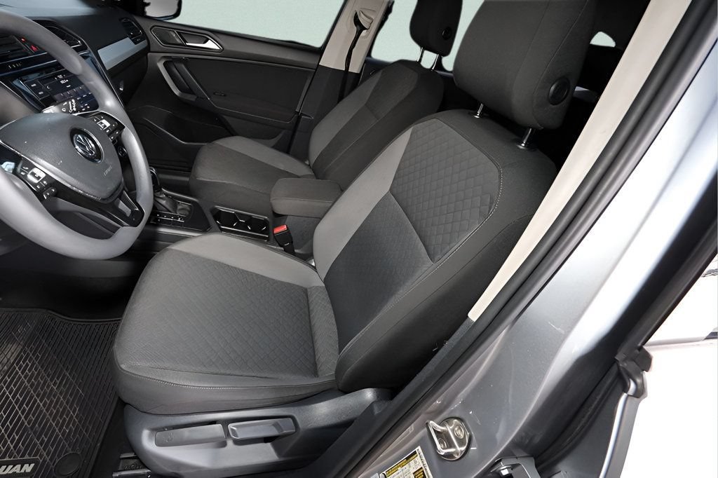 Used 2020 Volkswagen Tiguan S FWD image 11