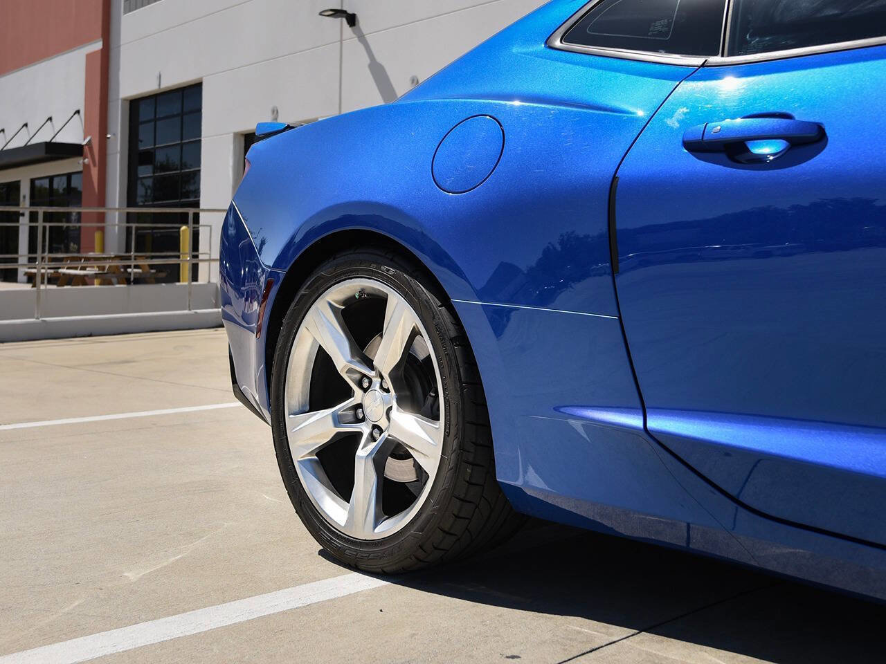 Used 2017 Chevrolet Camaro SS RWD image 12