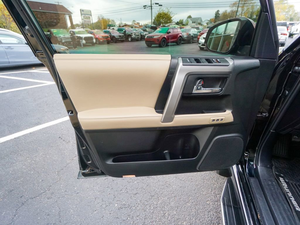 Used 2020 Toyota 4Runner SR5 image 16