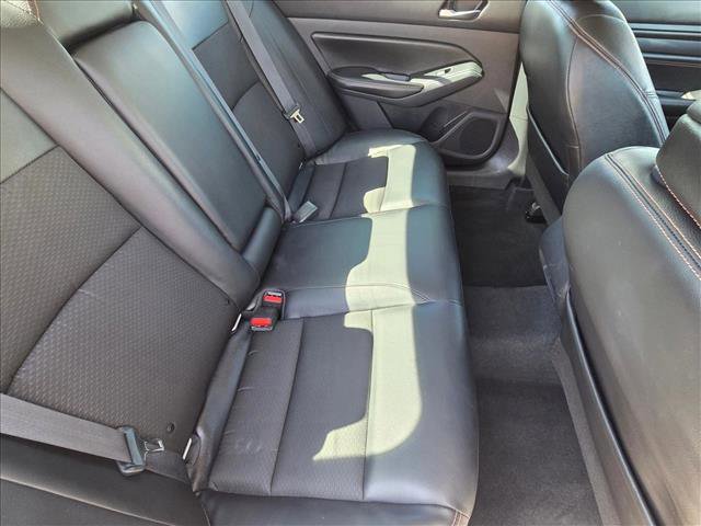 Used 2021 Nissan Altima 2.5 SR FWD image 18