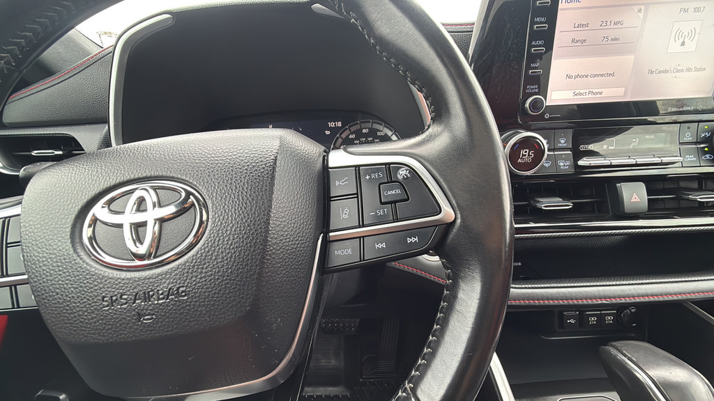 Used 2021 Toyota Highlander XSE AWD/4WD image 15