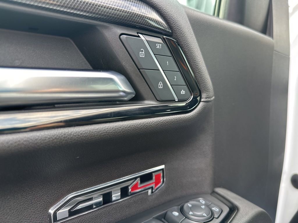 Used 2023 GMC Sierra 1500 AT4 w/ Technology Package image 29