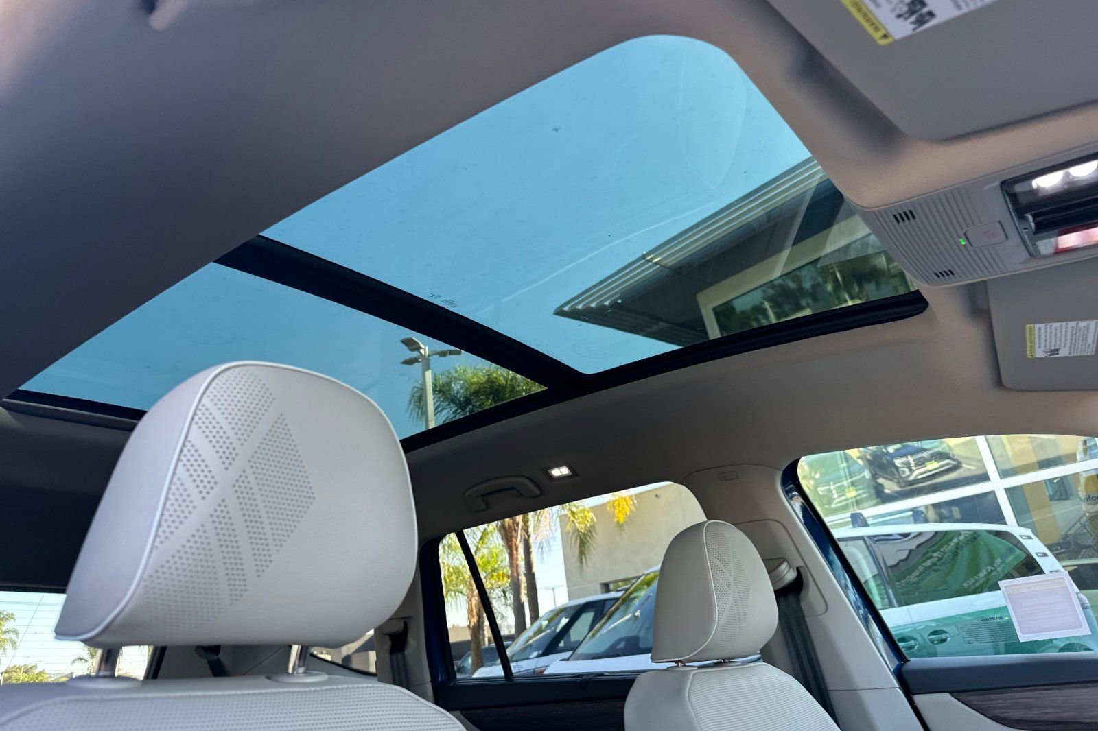 New 2026 Volkswagen Atlas SEL Premium R-Line image 16