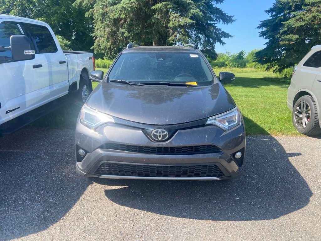 Used 2017 Toyota RAV4 SE w/ Power Extra Value Package AWD/4WD image 2