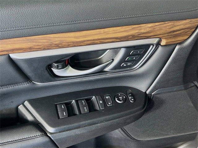Used 2022 Honda CR-V Touring image 11