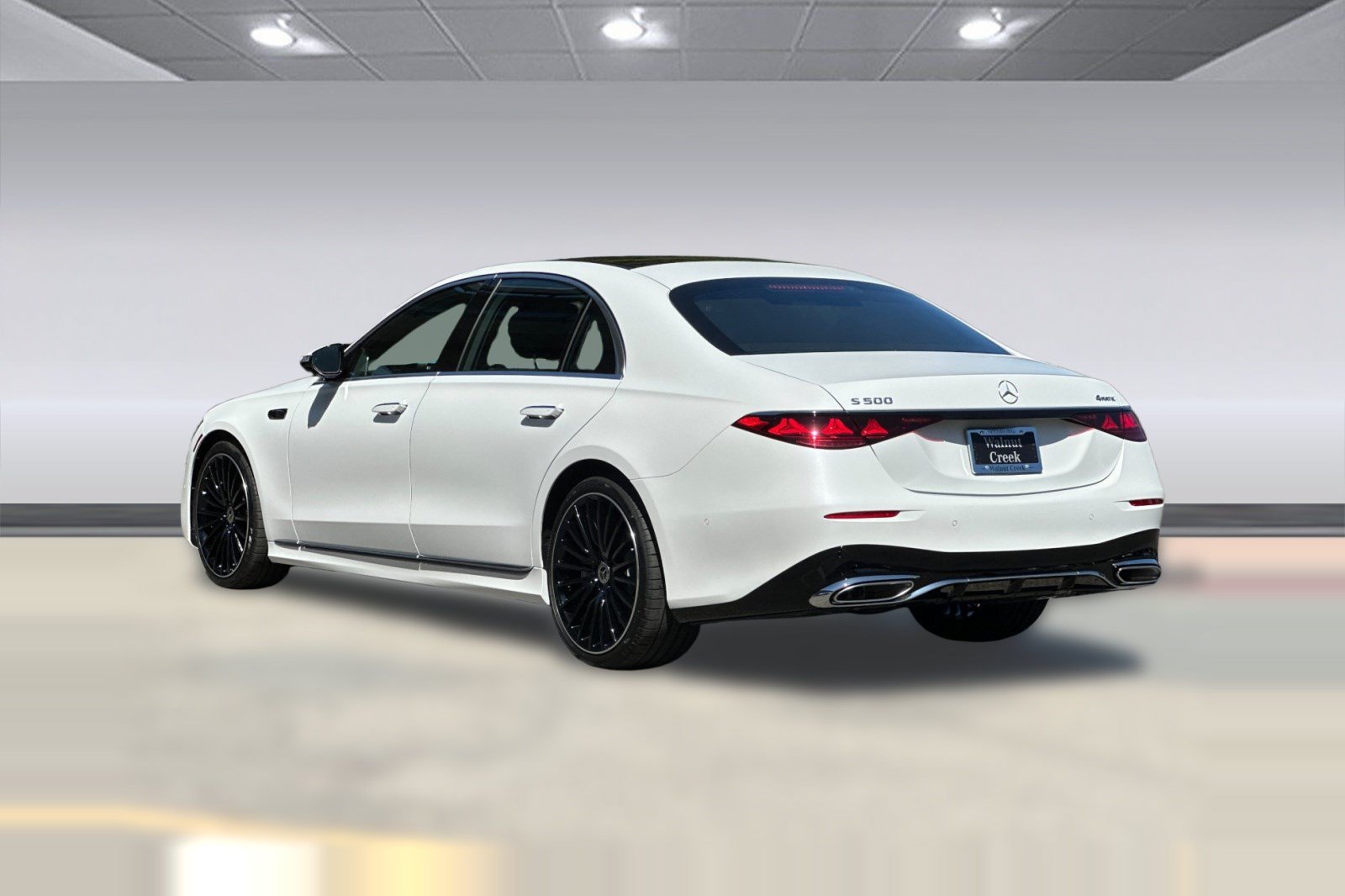 New 2027 Mercedes-Benz S 500 4MATIC image 3