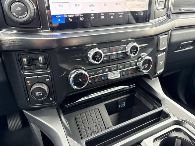 New 2026 Ford F250 Lariat w/ Black Appearance Package AWD/4WD image 31