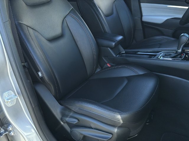Used 2024 Jeep Compass Limited AWD/4WD image 33