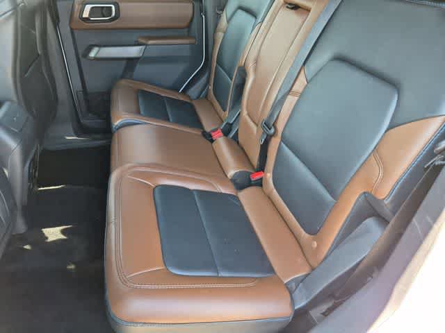 Used 2023 Ford Bronco Outer Banks w/ Sasquatch Package AWD/4WD image 19