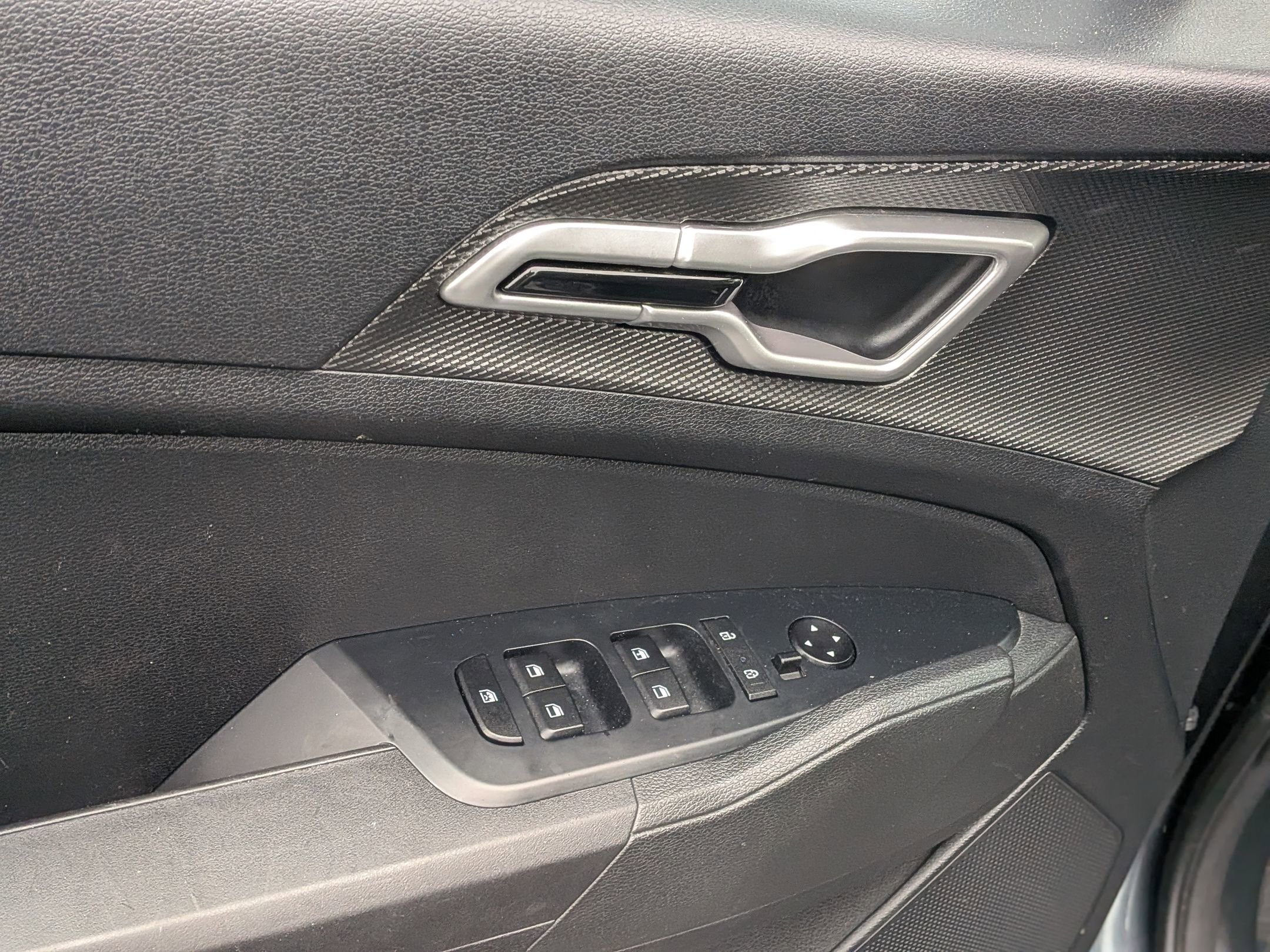 Used 2024 Kia Sportage LX FWD image 15