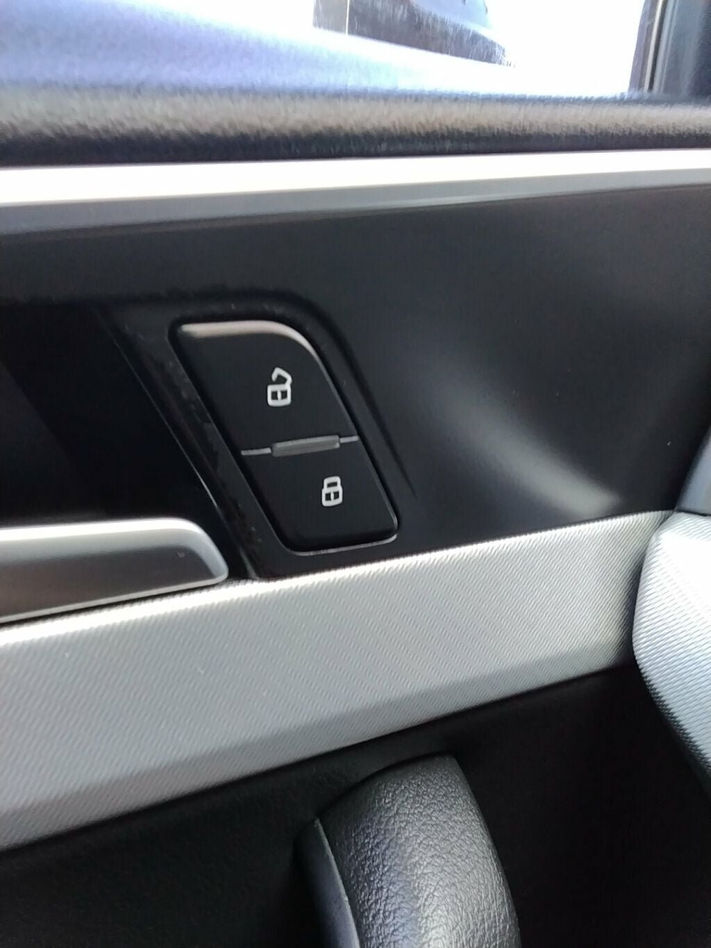 Used 2018 Audi A4 2.0T Ultra Premium FWD image 24
