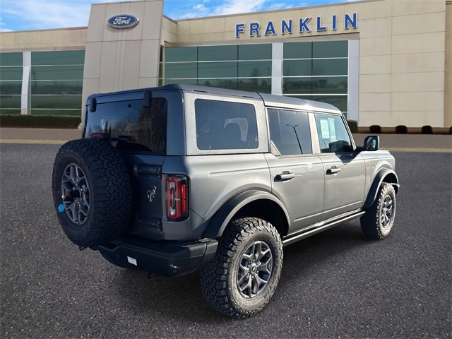 New 2025 Ford Bronco Badlands image 7