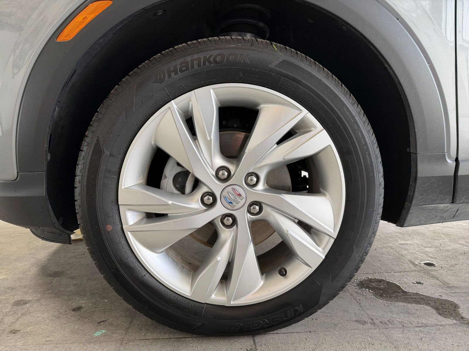 Used 2025 Buick Encore GX Preferred image 28