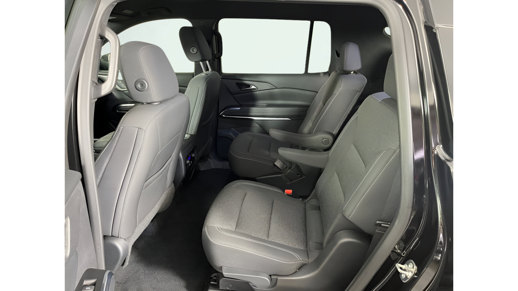 Used 2024 Chevrolet Traverse LT AWD/4WD image 12