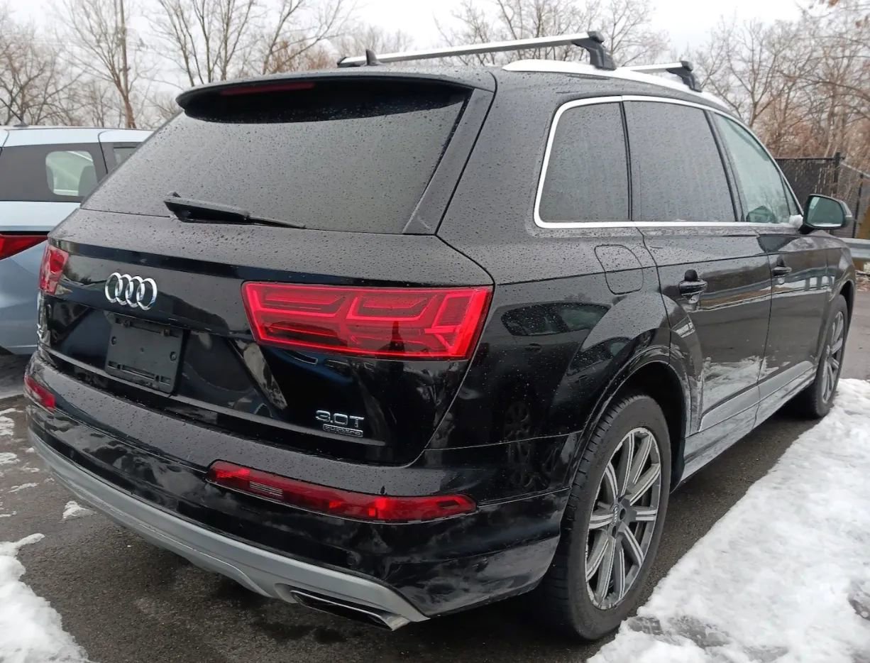 Used 2018 Audi Q7 3.0T Premium Plus image 3