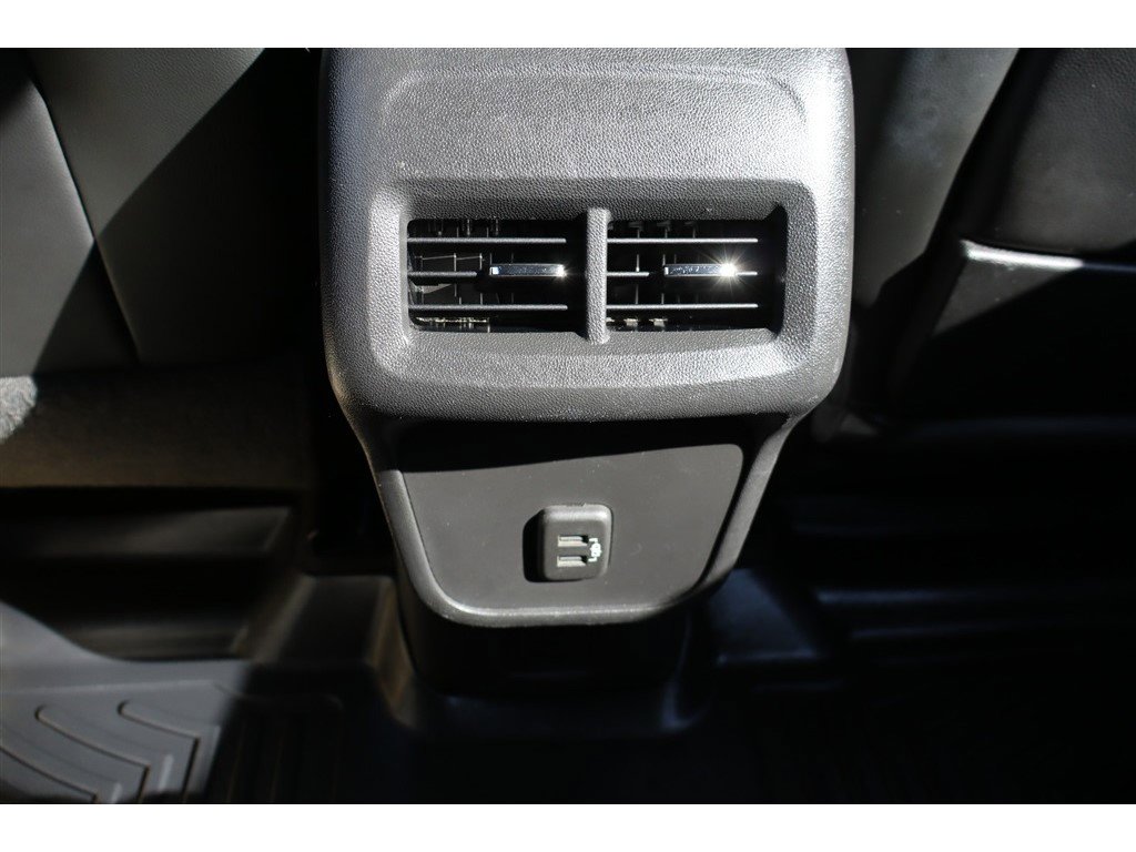 Used 2020 GMC Terrain SLT image 19