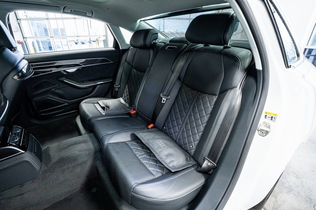 Used 2023 Audi S8 image 55