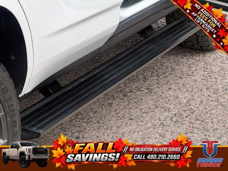 Used 2023 Chevrolet Tahoe High Country AWD/4WD image 11