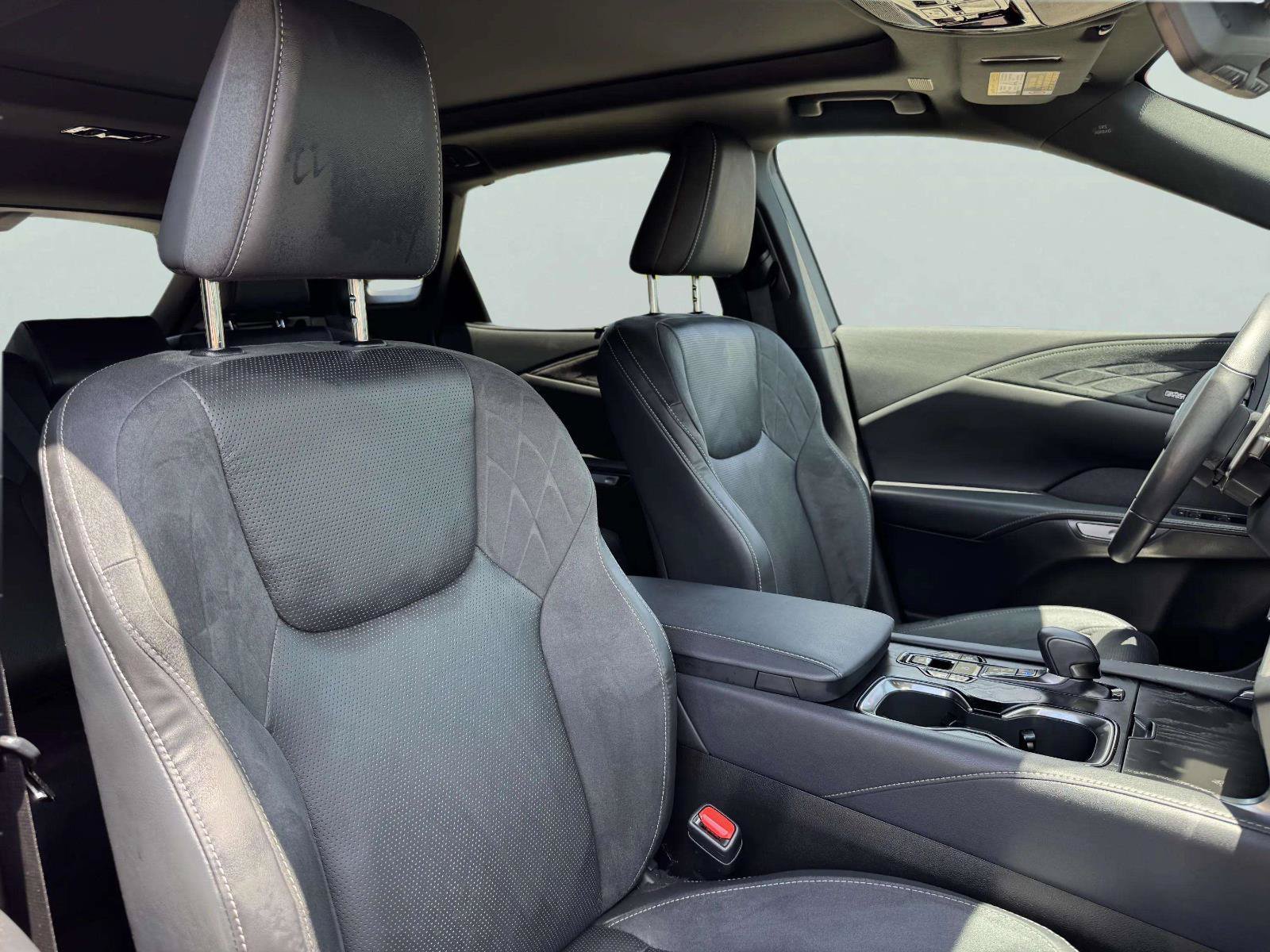 Used 2024 Lexus RX 350 AWD w/ Convenience Package image 57