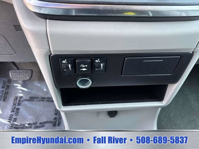 Used 2018 Toyota Sienna XLE w/ XLE Navigation Package AWD/4WD image 26