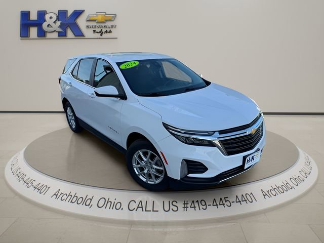 Used 2024 Chevrolet Equinox LT FWD image 2