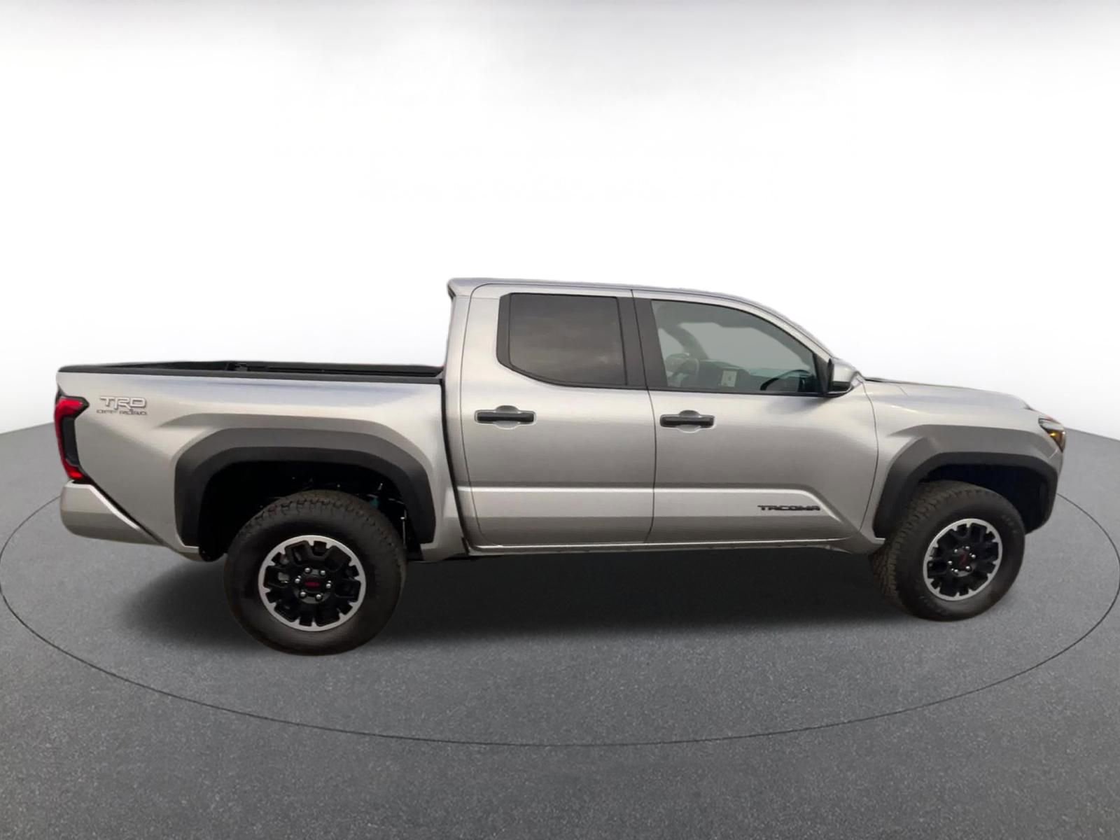 Used 2025 Toyota Tacoma TRD Off-Road image 16