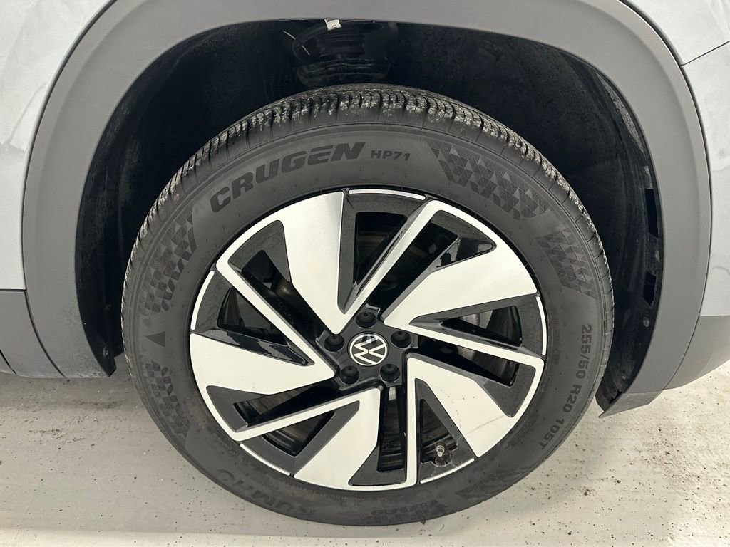 Used 2025 Volkswagen Atlas SE image 67