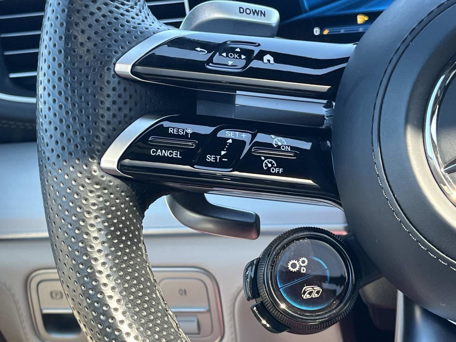 Certified 2024 Mercedes-Benz GLE 63 AMG S image 25