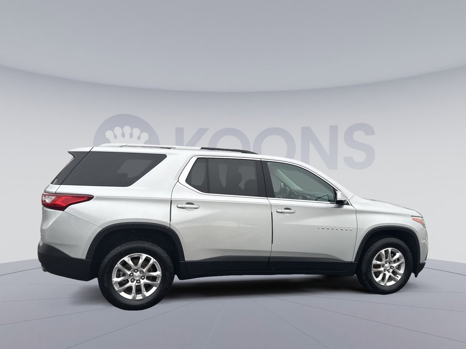 Used 2018 Chevrolet Traverse LT w/ LPO, Cargo Package image 8