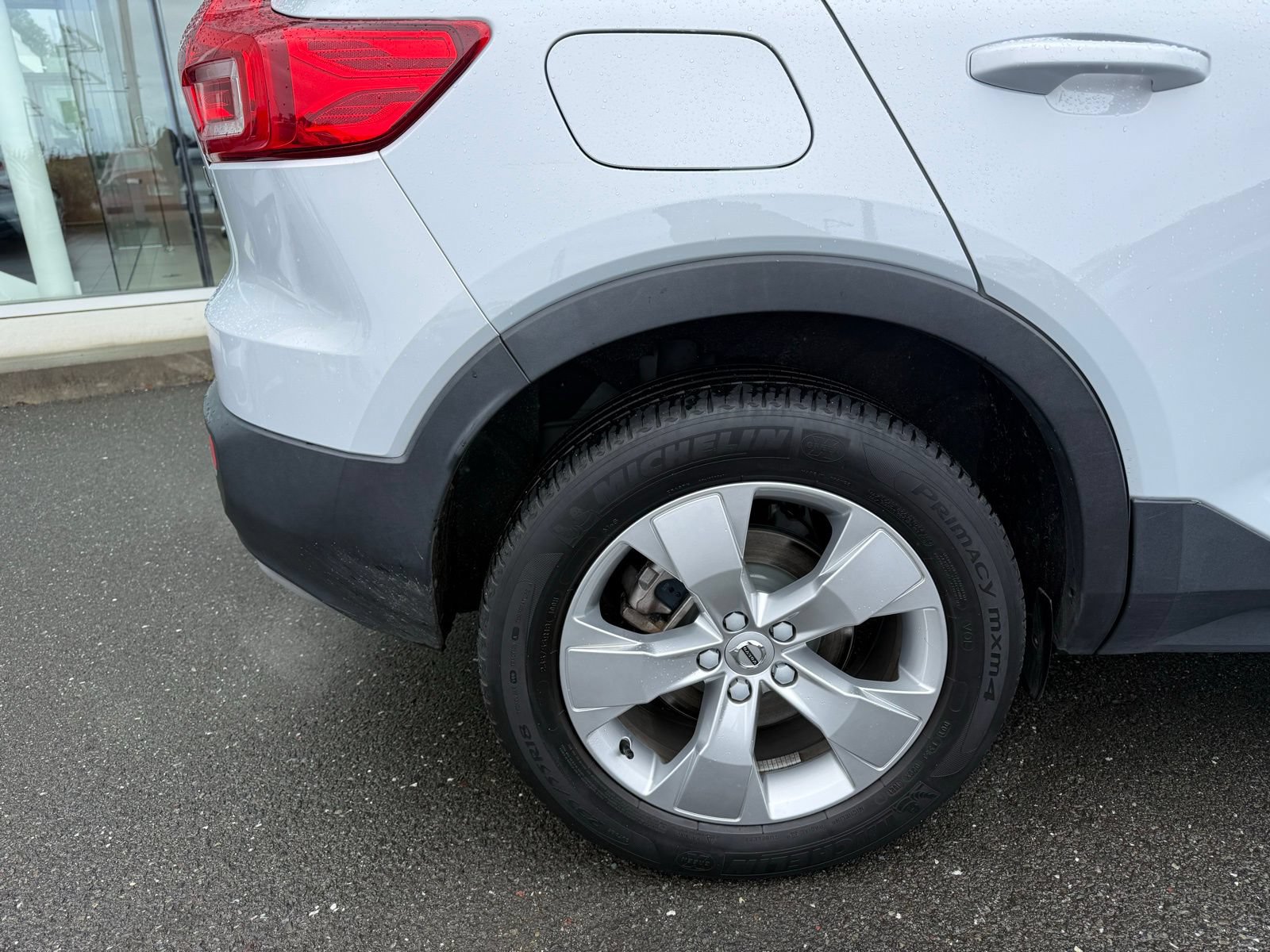 Used 2021 Volvo XC40 T5 Momentum AWD/4WD image 11