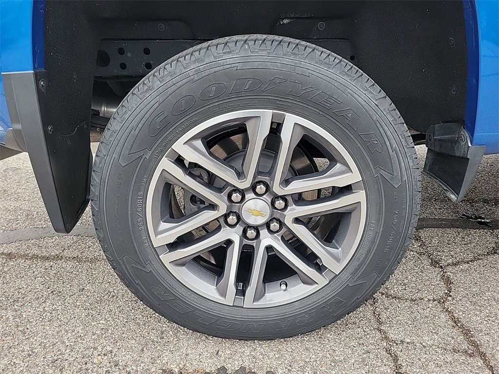 Used 2021 Chevrolet Colorado W/T w/ Custom Special Edition image 6