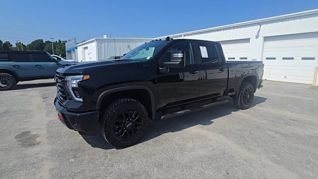 Used 2026 Chevrolet Silverado 2500 LT w/ Trail Boss Package AWD/4WD image 5