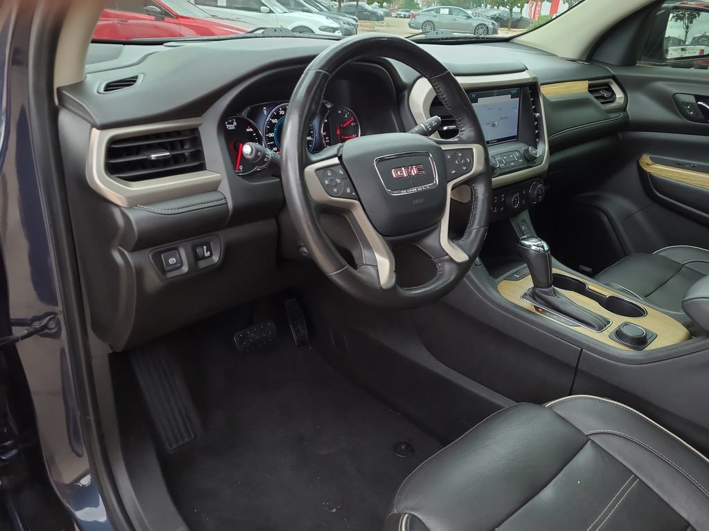Used 2019 GMC Acadia Denali w/ Technology Package AWD/4WD image 18