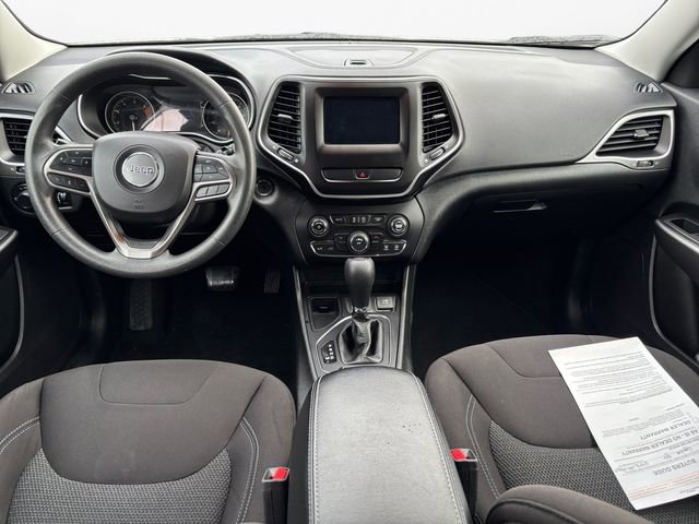 Used 2020 Jeep Cherokee Latitude image 10