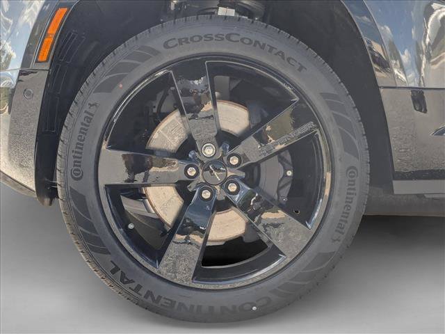 New 2026 Land Rover Defender 110 X-Dynamic SE AWD/4WD image 10