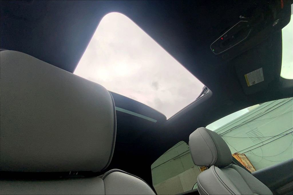 Used 2023 Audi Q5 2.0T Premium Plus w/ Premium Plus Package image 14