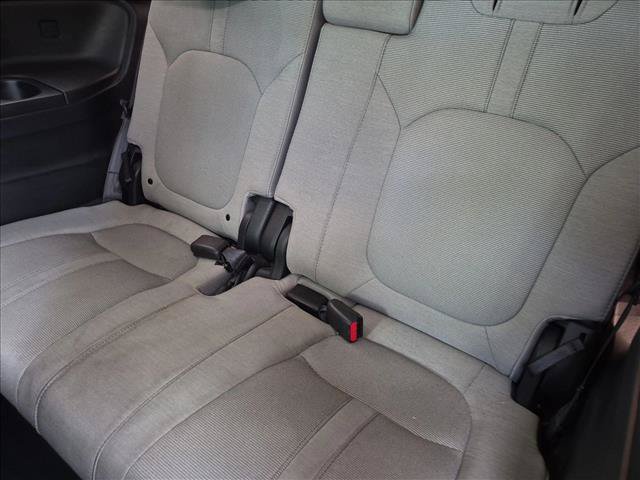 Used 2023 Honda Pilot LX image 26