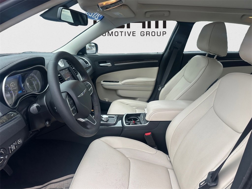 Used 2023 Chrysler 300 Touring L w/ Popular Equipment Group image 26
