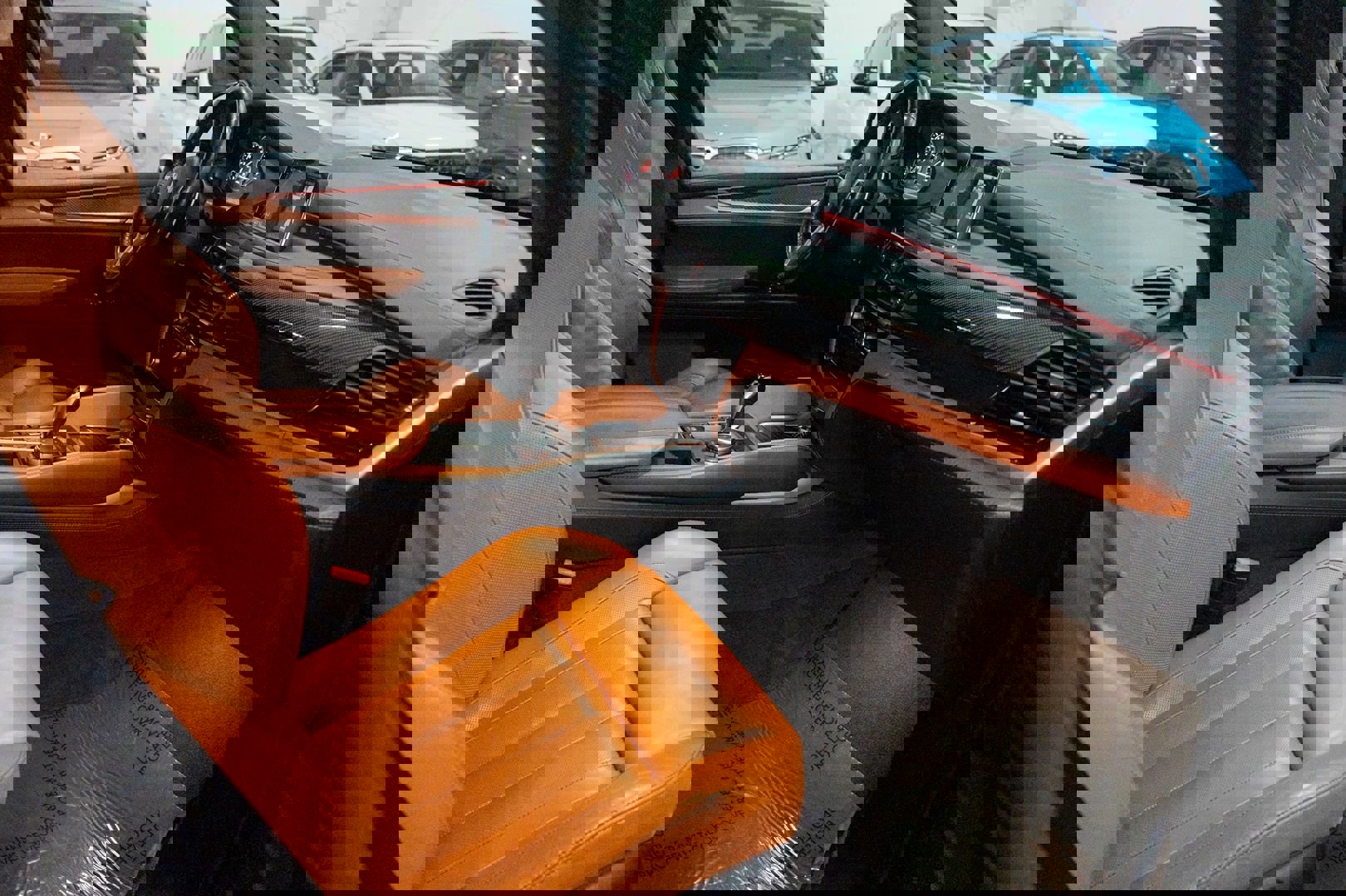 Used 2016 BMW X5 M image 38