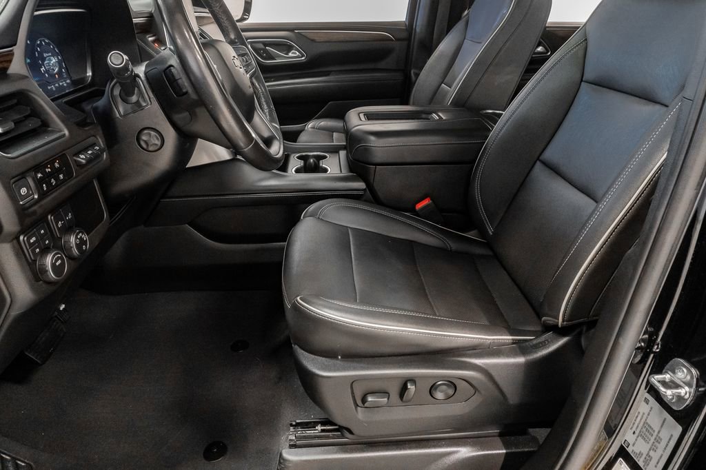 Used 2023 Chevrolet Suburban Premier AWD/4WD image 11