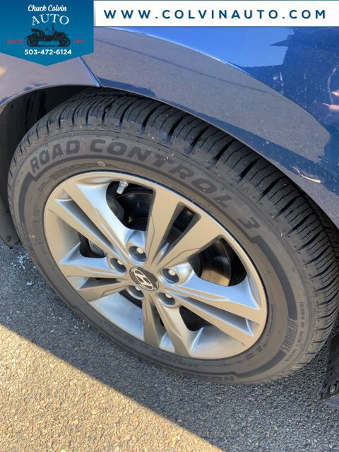Used 2018 Hyundai Elantra Value Edition w/ Cargo Package FWD image 10