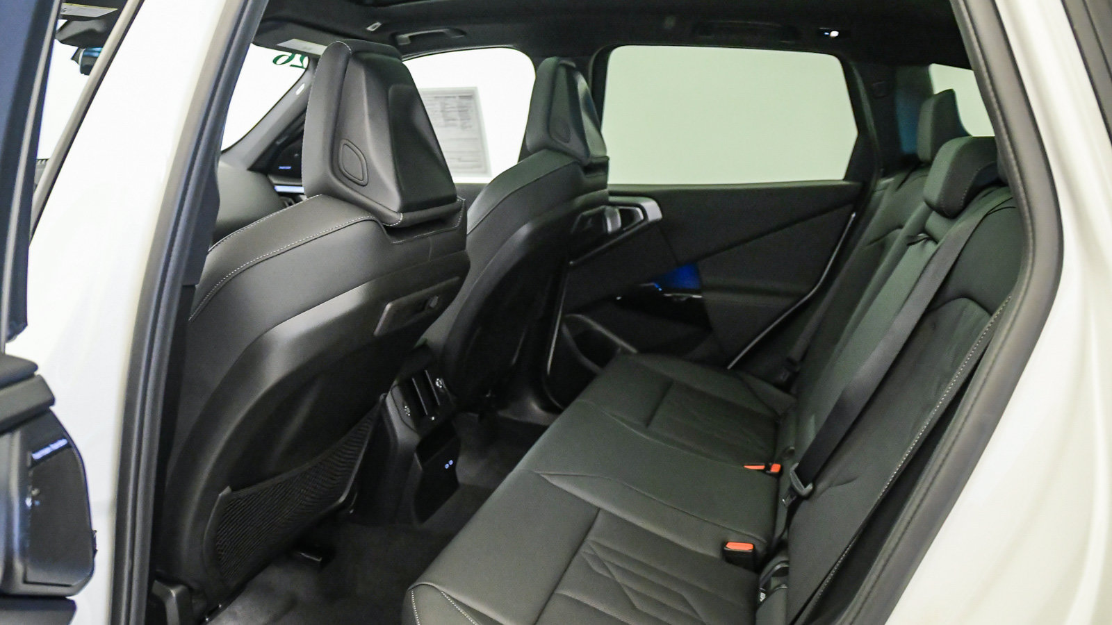 Used 2026 BMW X3 xDrive30i w/ Premium Package AWD/4WD image 17