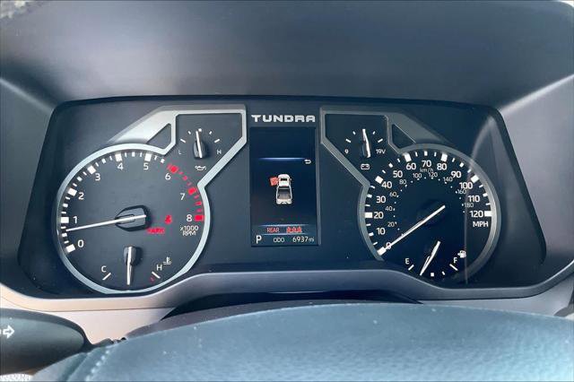 Certified 2025 Toyota Tundra SR5 w/ SR5 Premium Package AWD/4WD image 24