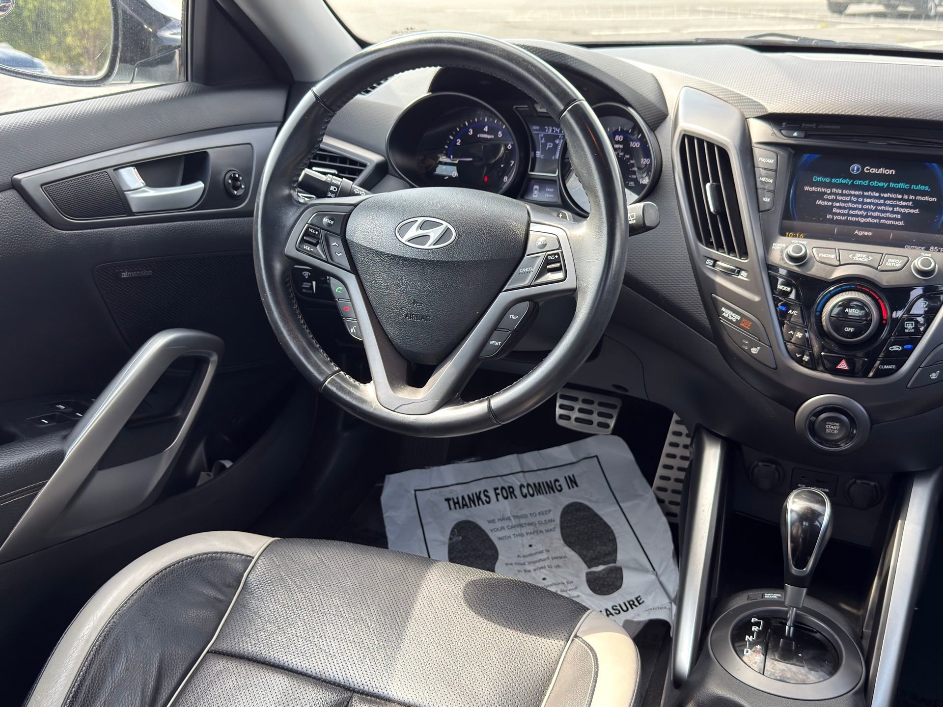 Used 2015 Hyundai Veloster Turbo w/ Option Group 04 FWD image 26