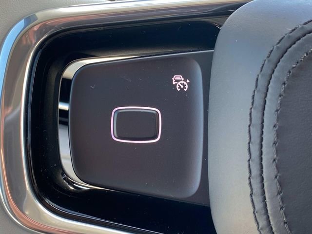 New 2026 Lincoln Navigator Reserve AWD/4WD image 16